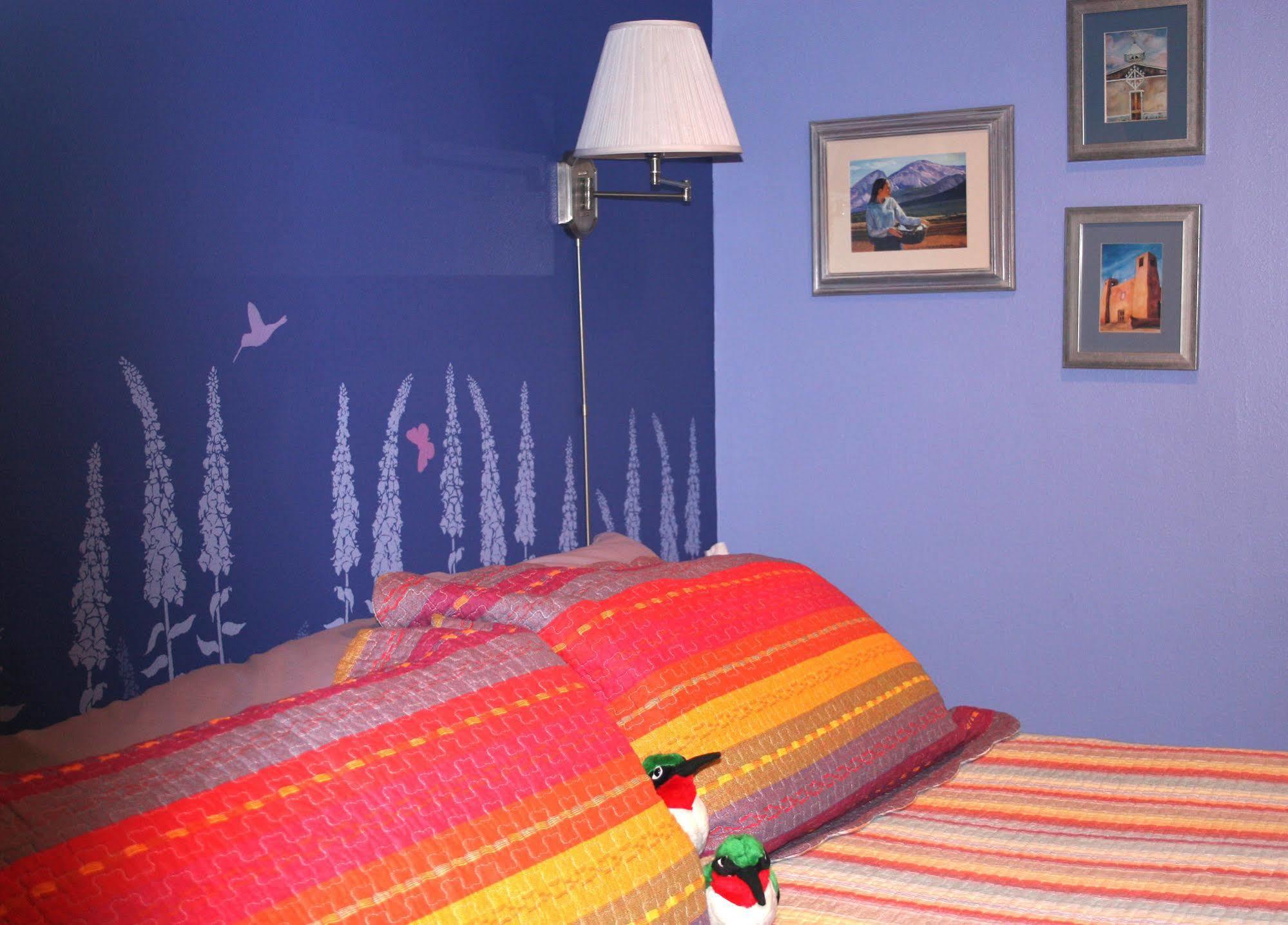 Chocolate Turtle B&B Corrales Exterior photo